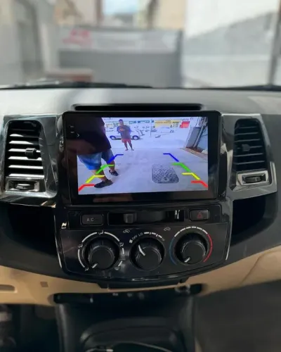 Multimídia hillux  sw4 9 polegadas Carplay sem fio 