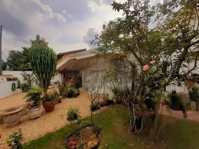 Casa à Venda no Condomínio San Conrado, Sousas - Campinas/SP