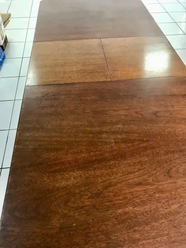 Mesa de Jantar em Madeira Maciça / Mesa sala de jantar