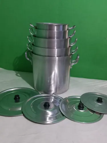 Caldeirão de alumínio