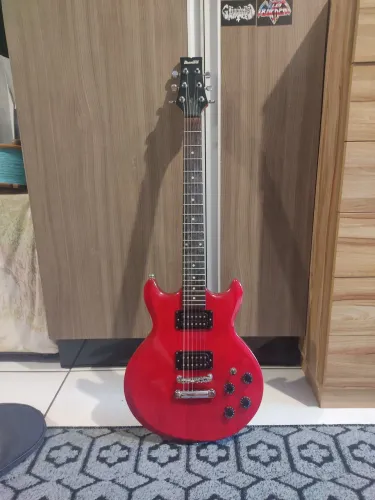 Guitarra Ibanez Gio usada em ótima conservação