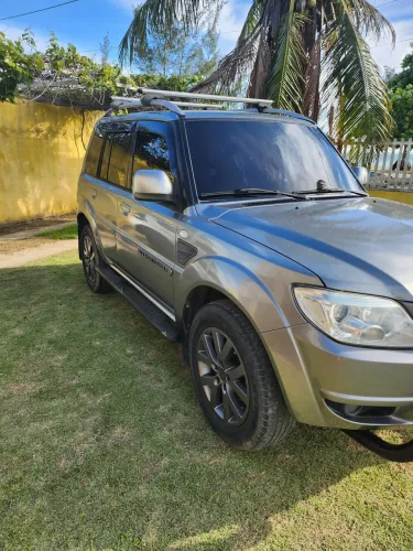 Mitsubishi Pajero TR4 2.0 Flex 16V 4X2 Aut. 2015