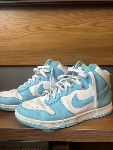 Nike Dunk High - tam 43