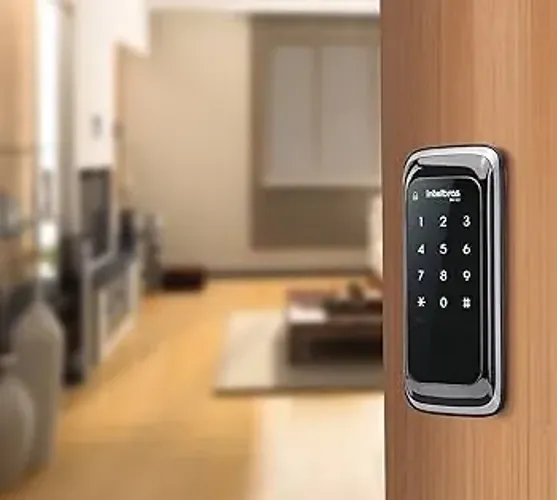 Fechadura eletrônica intelbras 