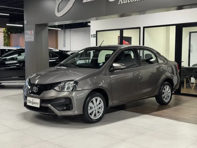 Toyota Etios X Plus 1.5 Flex 16V 5P Aut. 2019