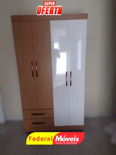 Guarda Roupa 4 Portas e 2 Gavetas - Novo e Pronto para Seu Quarto!