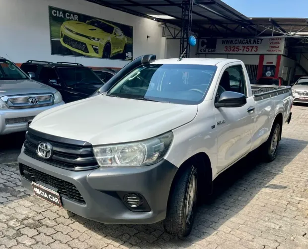 Toyota Hilux CS 4X4 2.8 TDI Diesel Mec. 2018