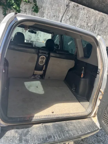 Rav4 teto solar e piloto automático 