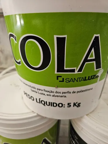 Cola/Adesivo Tipo Cola Santa Luzia 5Kg - Cola para Rodapé Balde 5Kg Santa Luzia LACRADO!!!