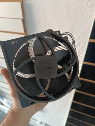 Cooler com dissipador pra Xbox One S original funcionando 