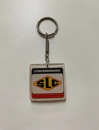 Chaveiro antigo da concessionária SLC Máquinas