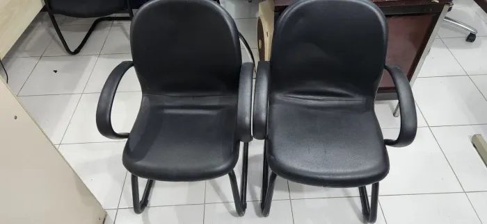 Cadeiras de Escritório com Braços - Conforto e Design