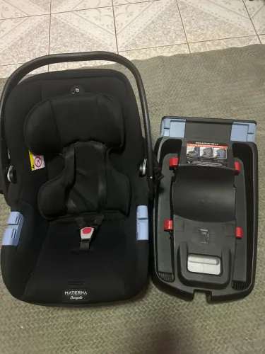 Bebê conforto com base burigotto 