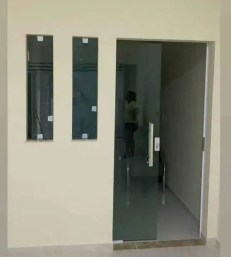 Janelas lindas para sua casa modelo PIVOTANTE.
