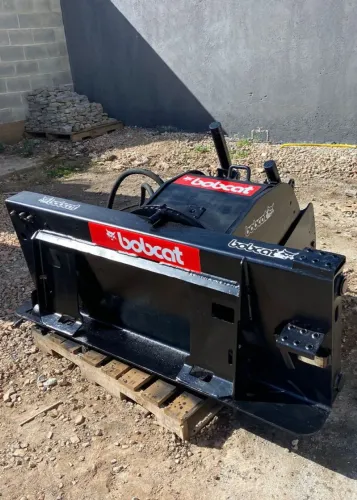 Fresadora asfalto Bobcat 18 polegadas