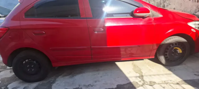 Chevrolet Onix Hatch LT 1.0 8V Flex Power Mec. 4P 2014