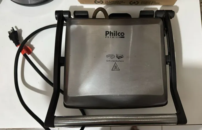 Super Grill Duo Philco Abertura 180° Inox Cor Prata 127V