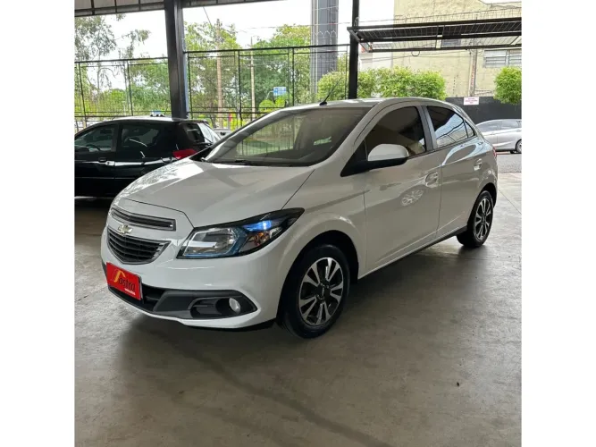 Chevrolet Onix 1.4 LTZ SPE/4 2015, MyLink, completo, estudo troca e financio.