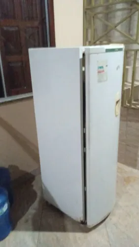 Geladeira palito 