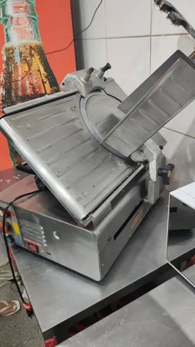 Fatiador de frios automático