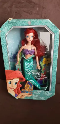 Boneca Ariel Signature Collection Disney