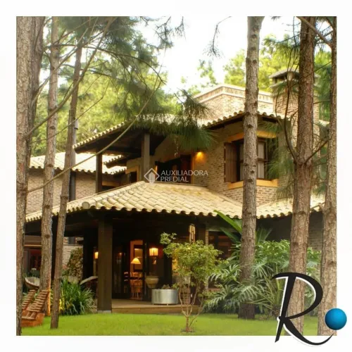 Casa em Condomínio com 7 dormitórios na Praia de Atlântida, Xangrilá/RS Carmel