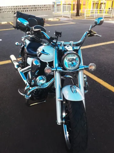 Moto Yamata Midnigth 950 impecável 