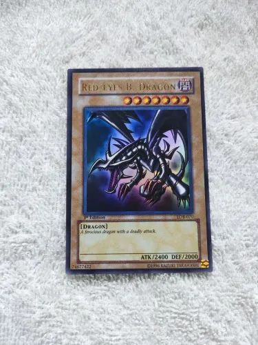 Yugioh - Dragão Negro de Olhos Vermelhos