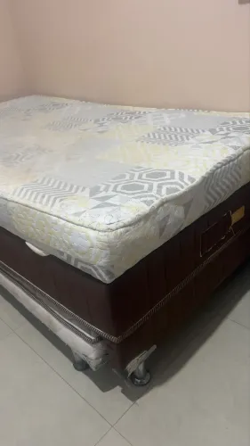 VENDE-SE CAMA SOLTEIRÃO COL BAÚ E BICAMA