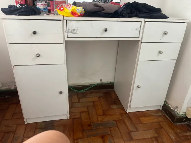Vende-se penteadeira
