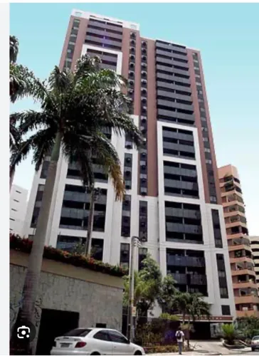 Apartamento à venda no Meireles, com vista pro mar