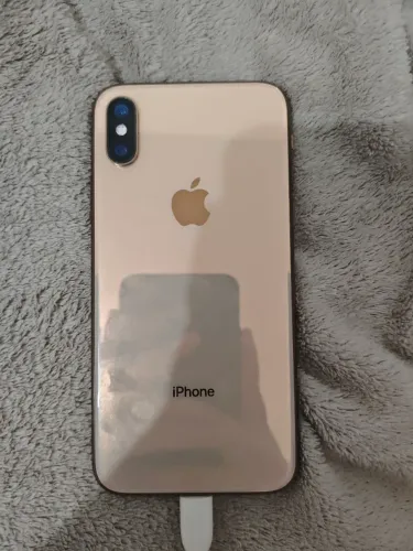 IPHONE XS - 64GB