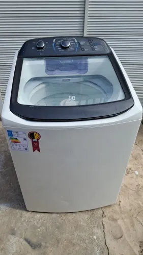 Máquina de lavar 16kg em ótimo estado