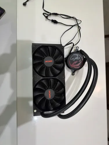 Vendo: Water Cooler PCYes Sangue Frio 2 de 240mm