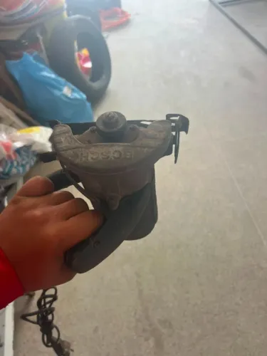 MÁQUITA BOSCH