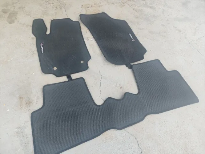 Jogo de tapetes para carro Fiat Argo