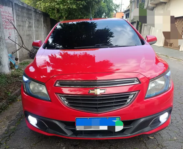 Chevrolet Onix Hatch LT 1.4 8V Flex Power Mec. 4P 2013