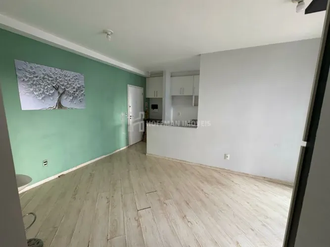 Apartamento com sacada gourmet em condominio clube, proximo a Kennedy!