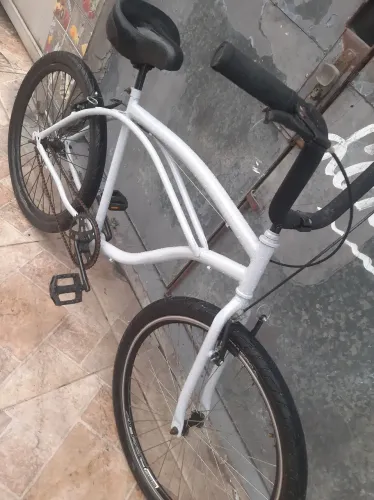 Beach bike pintura nova toda revisada folhas aero pronta pra pedalar precinho pra retirar
