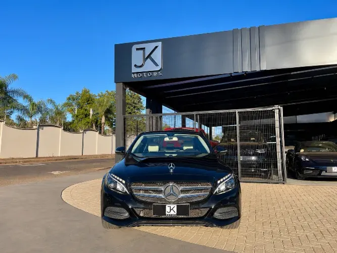 Mercedes-Benz C-200 Avantgarde 2.0 TB 16V 184cv Aut. 2015