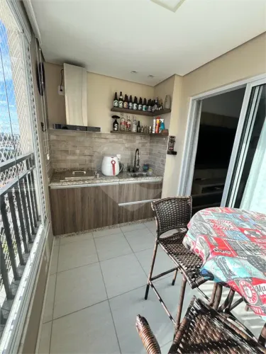 Apartamento com 03 dormitórios em prédio próximo a Prefeitura em Sorocaba
