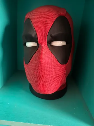 Deadpool Head Marvel Legends Hasbro