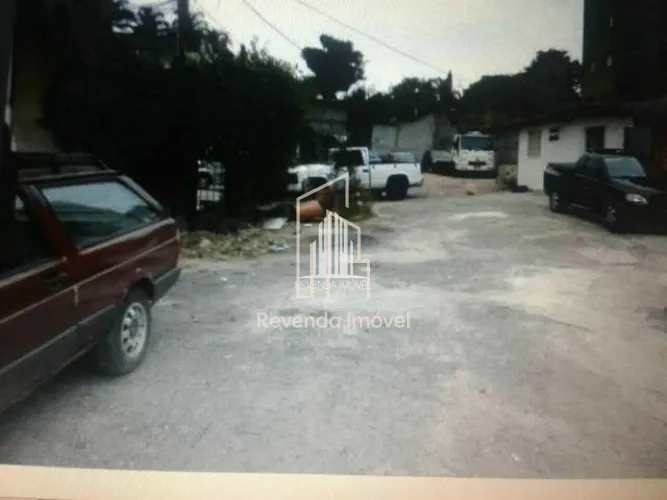 Terreno na Zona Sul 669m² Saúde