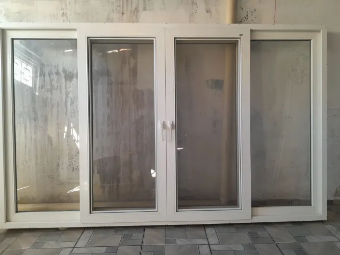 Janela  04 folhas com abertura central - ( 1,60 × 2,60)