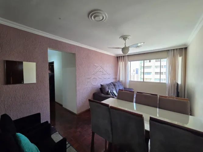 Apartamento no Edif. COPACABANA - 72 m²
