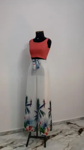 Roupa de brechó