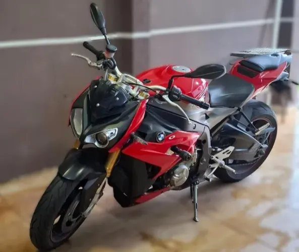 BMW S1000R - 19.000 km | Excelente Estado 