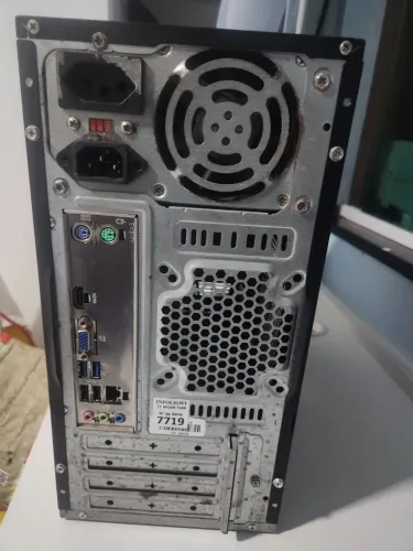 CPU INTEL CORE I3 8GB E SSD 240 GB
