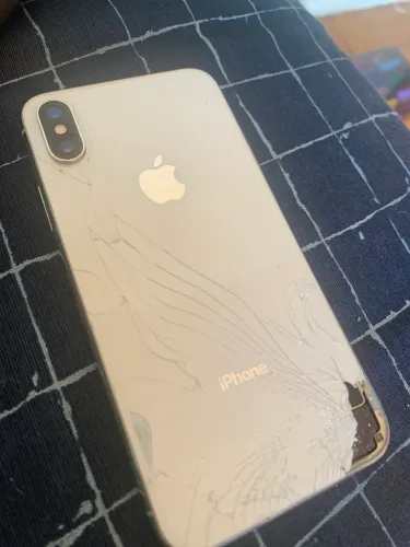 Vendo IPhone X 350$