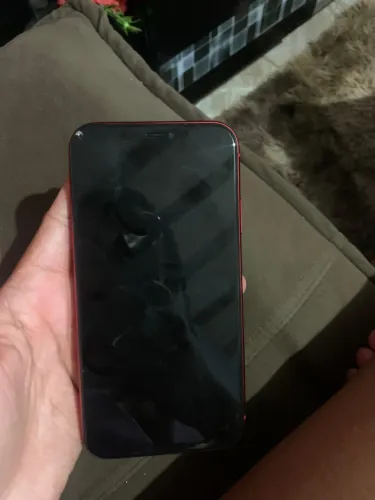? iPhone 11 (PRODUCT) Vermelho - Muito Conservado